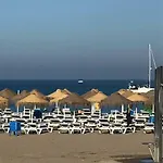 Puerto J2 *