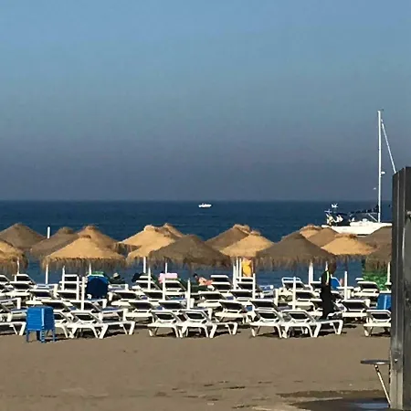 Puerto J2 *